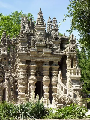 Le Palais facteur Cheval