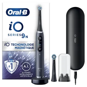 Brosse à dents électrique connectée Oral-B iO 9 Noire