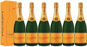 1 caisse de 6 bouteilles de Veuve Clicquot YL