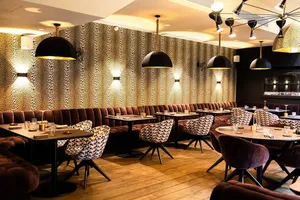 Bon cadeau de 100€ à valoir dans le restaurant gastronomique « Jane » de l’hôtel l’Arbre Voyageur****