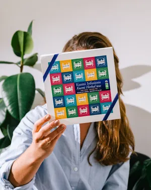 coffret KUSMI TEA accompagnés de sachets