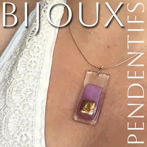 Bijoux : pendentif ou bague
